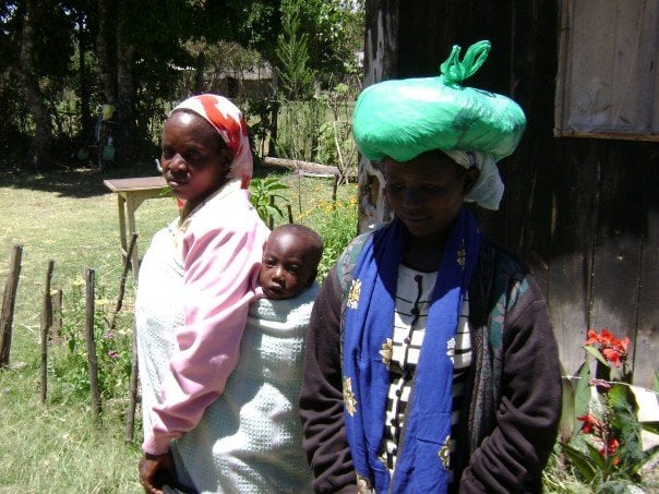 People of Kenya during a mission trip.