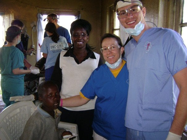 Group picture of Dr's providing dental care to people in Kenya.
